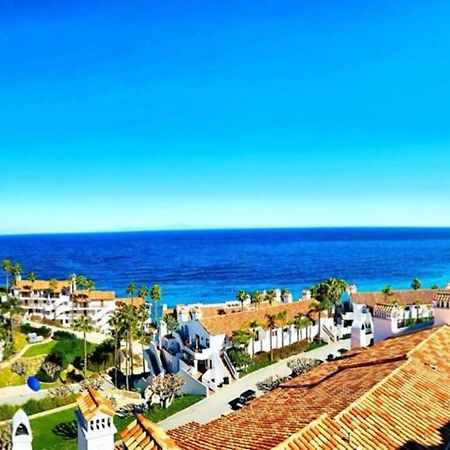 Sunrise Bliss Villa Авалон Екстериор снимка