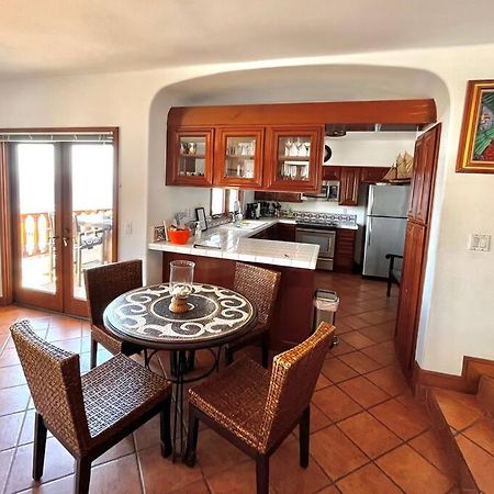 Sunrise Bliss Villa Авалон Екстериор снимка