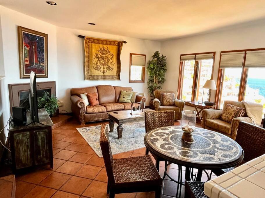 Sunrise Bliss Villa Авалон Екстериор снимка